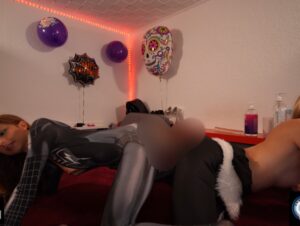 EmelieCrystal Porno Video: Girls wanna have fun